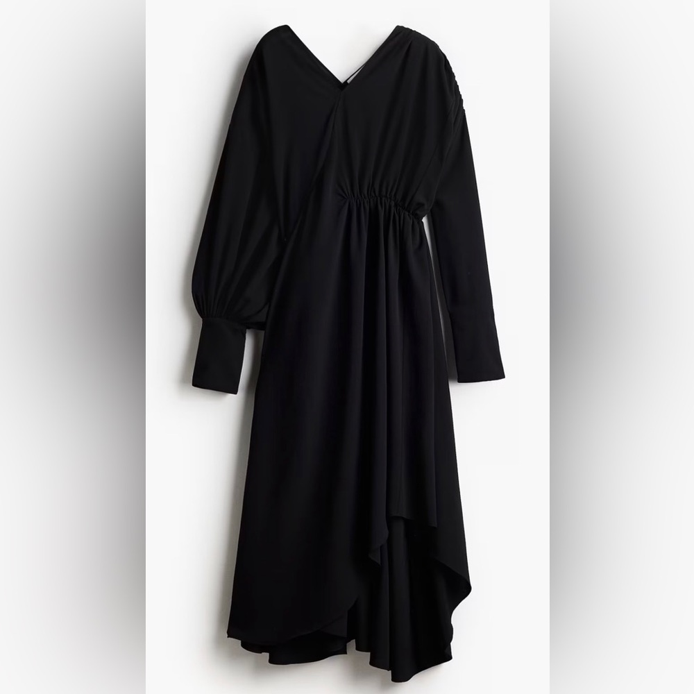 Black V-Neck Long Sleeve Dress